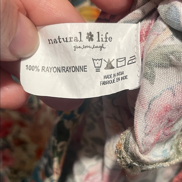 NATURAL LIFE Cream Floral Print Top with Teal and Coral Accents Side Slits Maxi - Picture 7 of 12